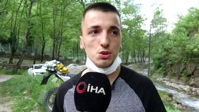 Son dakika haberleri: Polis ceza yazacak korkusuyla tırmandığı kayalıklarda mahsur kaldı: 6 saat kurtarılmayı bekledi Son dakika haberleri: Polis ceza yazacak korkusuyla tırmandığı kayalıklarda mahsur kaldı: 6 saat kurtarılmayı bekledi