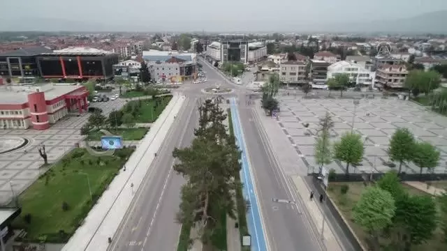 Cadde ve sokaklarda sessizlik hakim Cadde ve sokaklarda sessizlik hakim