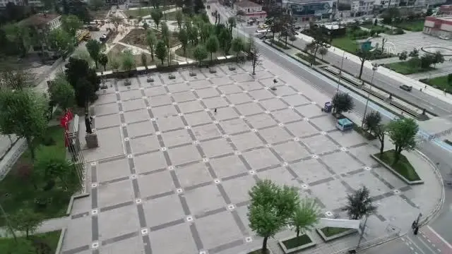 Cadde ve sokaklarda sessizlik hakim Cadde ve sokaklarda sessizlik hakim