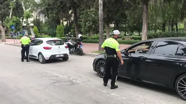 Cadde ve sokaklarda sessizlik hakim Cadde ve sokaklarda sessizlik hakim