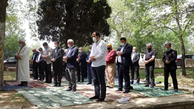 Çağ açıp çağ kapayan Fatih Sultan Mehmet Han, vefat ettiği yerde anıldı Çağ açıp çağ kapayan Fatih Sultan Mehmet Han, vefat ettiği yerde anıldı
