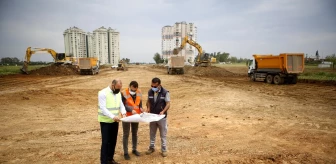 Antalya Büyükşehir Belediyesi içme suyu ve yol çalışmalarını sürdürüyor