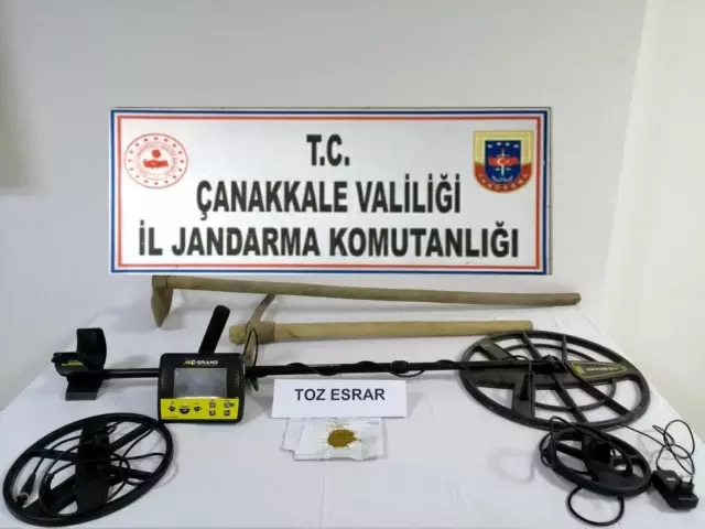Çanakkale'de uyuşturucu operasyonu: 4 gözaltı Çanakkale'de uyuşturucu operasyonu: 4 gözaltı