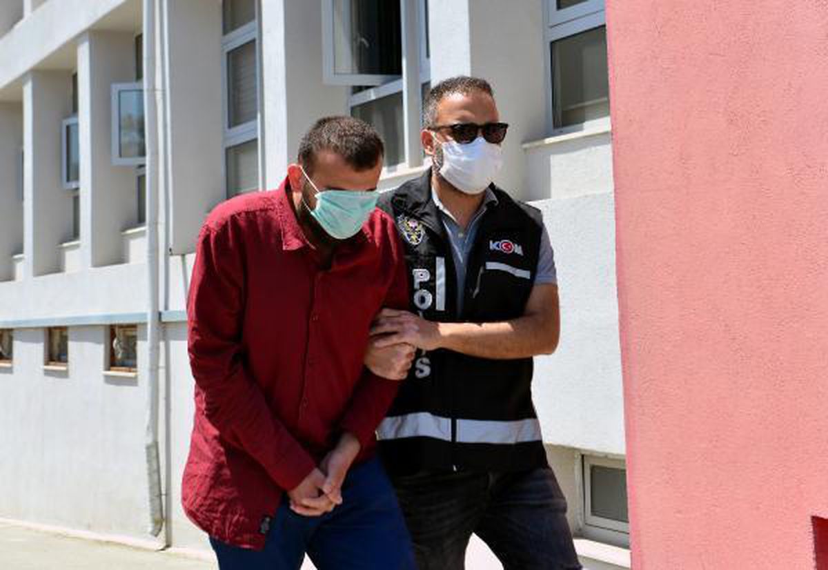 Cezaevinden izinle çıkmıştı, sahte parayla yine dolandırdı