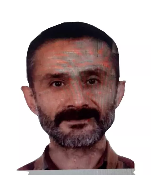 Cezaevinden yeni çıkan şahıs, Fatih'te cinayet işledi, Esenyurt'ta polise teslim oldu Cezaevinden yeni çıkan şahıs, Fatih'te cinayet işledi, Esenyurt'ta polise teslim oldu