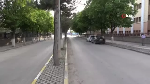Covid-19 tedbirlerine uymayan 53 kişiye ceza: 166 bin 950 lira ceza uygulandı Covid-19 tedbirlerine uymayan 53 kişiye ceza: 166 bin 950 lira ceza uygulandı