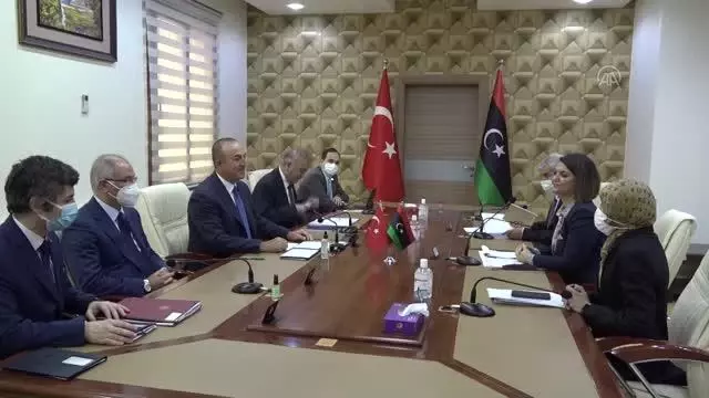 Dışişleri Bakanı Çavuşoğlu, Libyalı mevkidaşı Menguş'la ortak basın toplantısında konuştu Dışişleri Bakanı Çavuşoğlu, Libyalı mevkidaşı Menguş'la ortak basın toplantısında konuştu