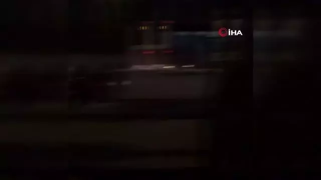 Son Dakika | Dur ihtarına uymayan şüpheliler polise ateş açtı: 2 polis yaralı Son Dakika | Dur ihtarına uymayan şüpheliler polise ateş açtı: 2 polis yaralı