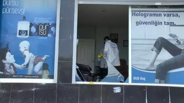 ESENYURT'TA SİLAHLI KAVGA; 1 YARALI ESENYURT'TA SİLAHLI KAVGA; 1 YARALI