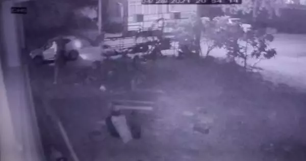ANTALYA EVİN ÖNÜNDE BAĞLI KÖPEĞE SİLAHLI SALDIRININ 2 ŞÜPHELİSİ YAKALANDI ANTALYA EVİN ÖNÜNDE BAĞLI KÖPEĞE SİLAHLI SALDIRININ 2 ŞÜPHELİSİ YAKALANDI
