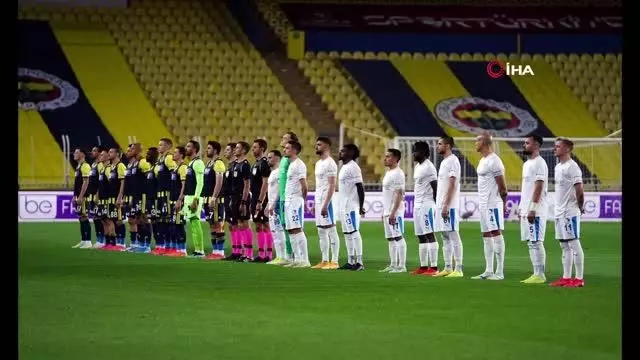 Fenerbahçe - BB Erzurumspor maçından kareler -2- Fenerbahçe - BB Erzurumspor maçından kareler -2-