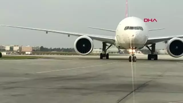 GEÇEN YIL UÇAKLARA 828 KEZ KUŞ ÇARPTI GEÇEN YIL UÇAKLARA 828 KEZ KUŞ ÇARPTI