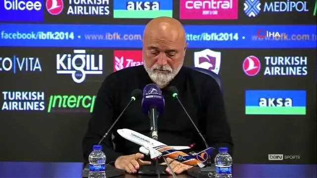 Son dakika haberi | Hikmet Karaman: 'Kalan üç maçın en az ikisini kazanmak zorundayız' Son dakika haberi | Hikmet Karaman: 'Kalan üç maçın en az ikisini kazanmak zorundayız'