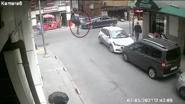 'Hırsızlık' suçundan serbest bırakıldığı gün cep telefonu çalan şüpheli yakalandı 'Hırsızlık' suçundan serbest bırakıldığı gün cep telefonu çalan şüpheli yakalandı