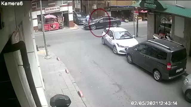 'Hırsızlık' suçundan serbest bırakıldığı gün cep telefonu çalan şüpheli yakalandı 'Hırsızlık' suçundan serbest bırakıldığı gün cep telefonu çalan şüpheli yakalandı