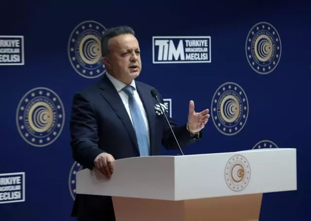 TİM Başkanı Gülle: 'İktisat tarihi, pandemi dönemini yazdığında Türk ihracatçısının başarıları tarihe altın harflerle yazılacak' TİM Başkanı Gülle: 'İktisat tarihi, pandemi dönemini yazdığında Türk ihracatçısının başarıları tarihe altın harflerle yazılacak'