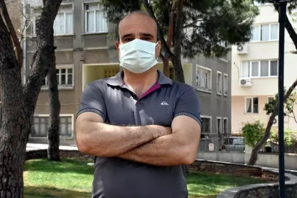 İZMİR İKİ ÇOCUĞUN KEDİYİ BAYILTANA KADAR DÖVMESİNE TEPKİ İZMİR İKİ ÇOCUĞUN KEDİYİ BAYILTANA KADAR DÖVMESİNE TEPKİ