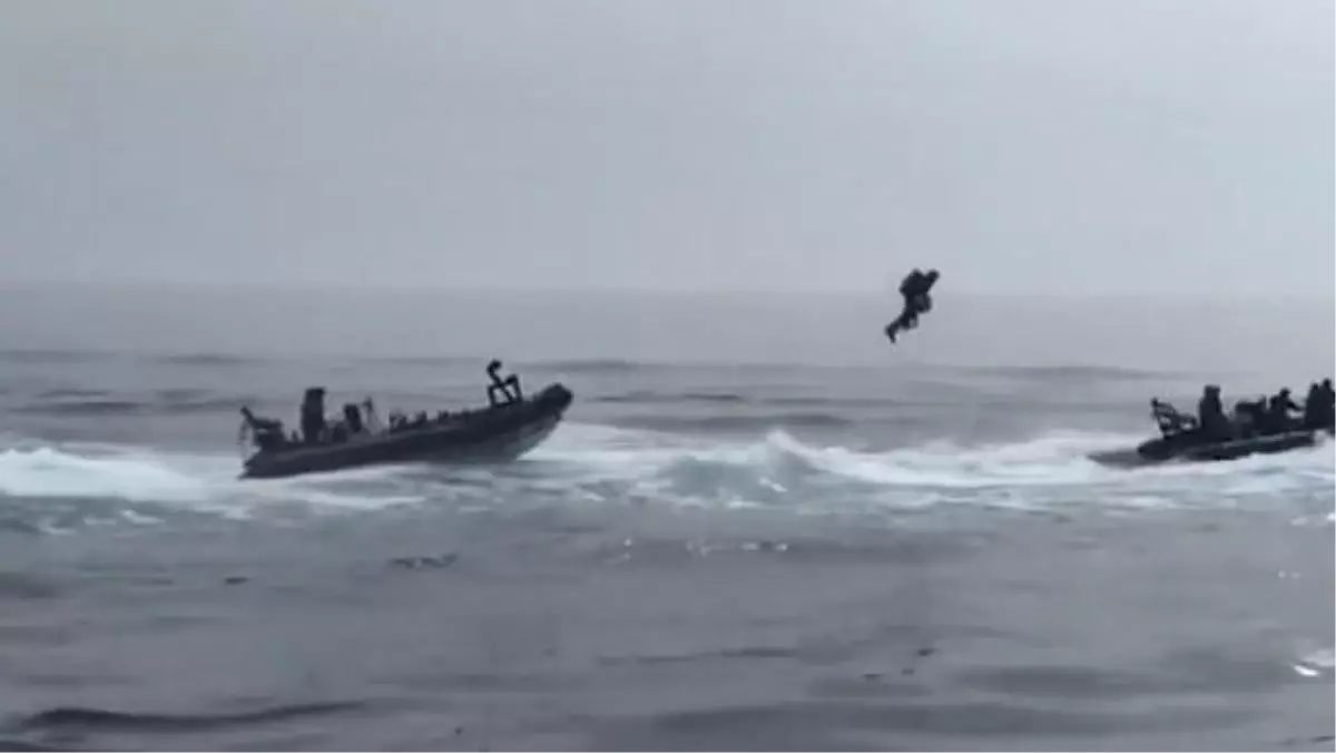 İngiliz donanmasından 'sırt roketli' tatbikat