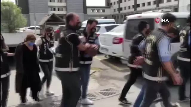 Son dakika haberi: Interpol tarafından Makedonya'da yakalanan kişi Veysel Kadayıfçıoğlu cinayetinin faili çıktı Son dakika haberi: Interpol tarafından Makedonya'da yakalanan kişi Veysel Kadayıfçıoğlu cinayetinin faili çıktı