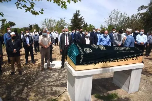 İpsala Ticaret Borsası Başkanı Girgin, koronavirüsten öldü (2) İpsala Ticaret Borsası Başkanı Girgin, koronavirüsten öldü (2)
