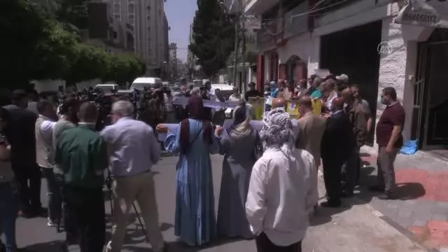 İsrail'in Filistinli gazetecilere yönelik ihlalleri protesto edildi İsrail'in Filistinli gazetecilere yönelik ihlalleri protesto edildi