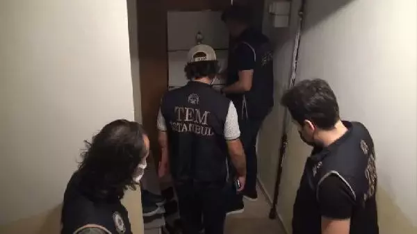 İstanbul'da terör örgütü DEAŞ operasyonunda 16 şüpheli yakalandı İstanbul'da terör örgütü DEAŞ operasyonunda 16 şüpheli yakalandı