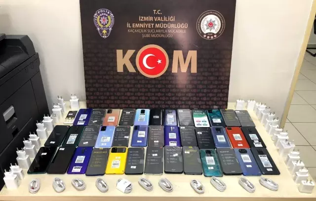 İzmir'de 6 milyon liralık kaçak ürün ele geçirildi İzmir'de 6 milyon liralık kaçak ürün ele geçirildi