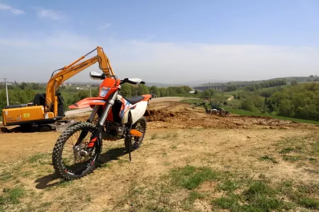 İzmit'in ilk motocross parkuru çok yakında hizmete açılacak İzmit'in ilk motocross parkuru çok yakında hizmete açılacak