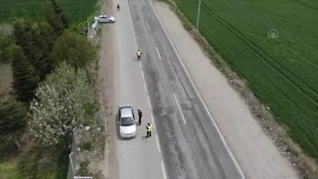 Son dakika haberleri! Jandarmadan drone destekli 'tam kapanma' denetimi Son dakika haberleri! Jandarmadan drone destekli 'tam kapanma' denetimi