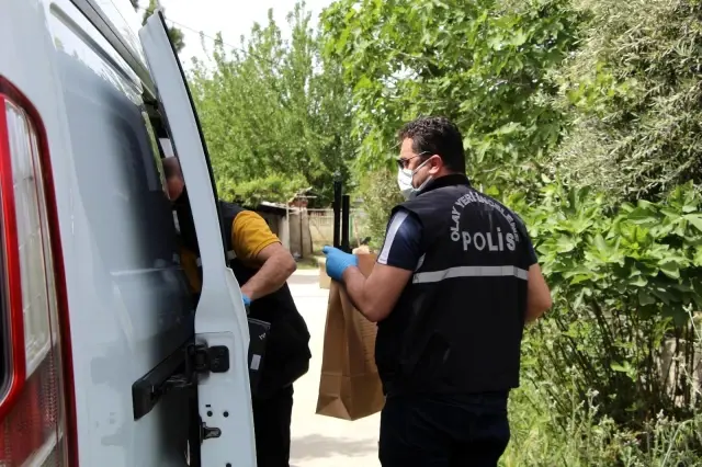 Kendisini öldürmek isteyen kocasına kıyamadı, namlunun önüne atladı Kendisini öldürmek isteyen kocasına kıyamadı, namlunun önüne atladı
