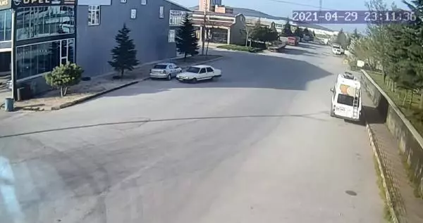 Kısıtlamada sanayi sitesinde drift kamerada Kısıtlamada sanayi sitesinde drift kamerada