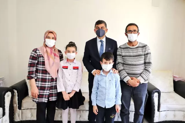 Merve Nur davet etti, Fadıloğlu ziyaret etti Merve Nur davet etti, Fadıloğlu ziyaret etti