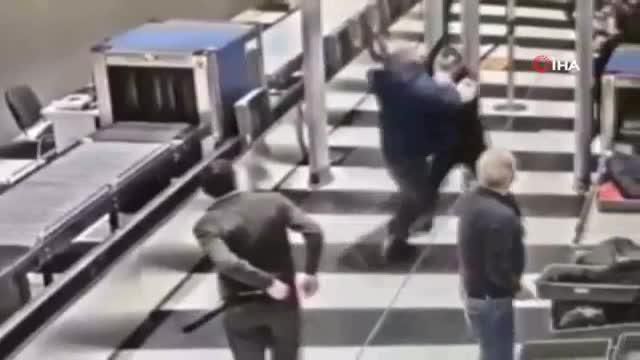 Hem suçlu hem güçlü! Maskesini takmayan yolcu havalimanında terör estirdi