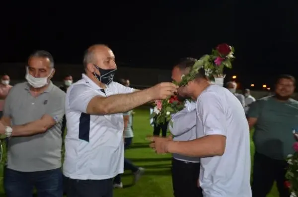 SPOR Nazilli'den şampiyonluk turu SPOR Nazilli'den şampiyonluk turu