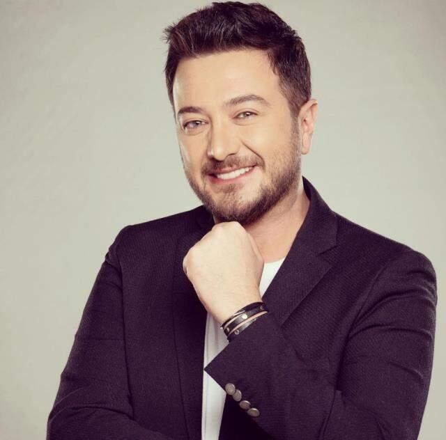 Onur Büyüktopçu kimdir? Onur Büyüktopçu kaç yaşında, nereli? Onur Büyüktopçu biyografisi! Onur Büyüktopçu kimdir? Onur Büyüktopçu kaç yaşında, nereli? Onur Büyüktopçu biyografisi!