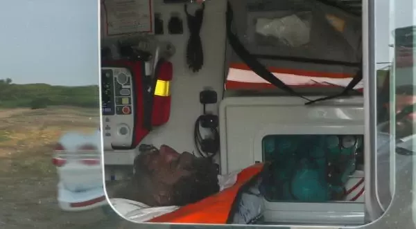ANTALYA ORMANLIK ALANDA KENDİSİNİ YAKTI, AĞIR YARALANDI ANTALYA ORMANLIK ALANDA KENDİSİNİ YAKTI, AĞIR YARALANDI