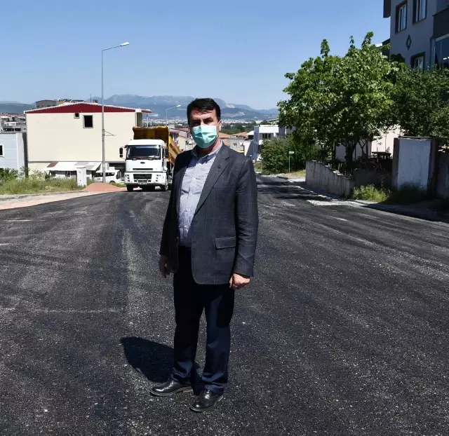 Osmangazi'de yollar asfaltla yenileniyor Osmangazi'de yollar asfaltla yenileniyor