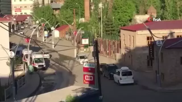 PKK'lı teröristlerden Çukurca'da havanlı saldırı PKK'lı teröristlerden Çukurca'da havanlı saldırı