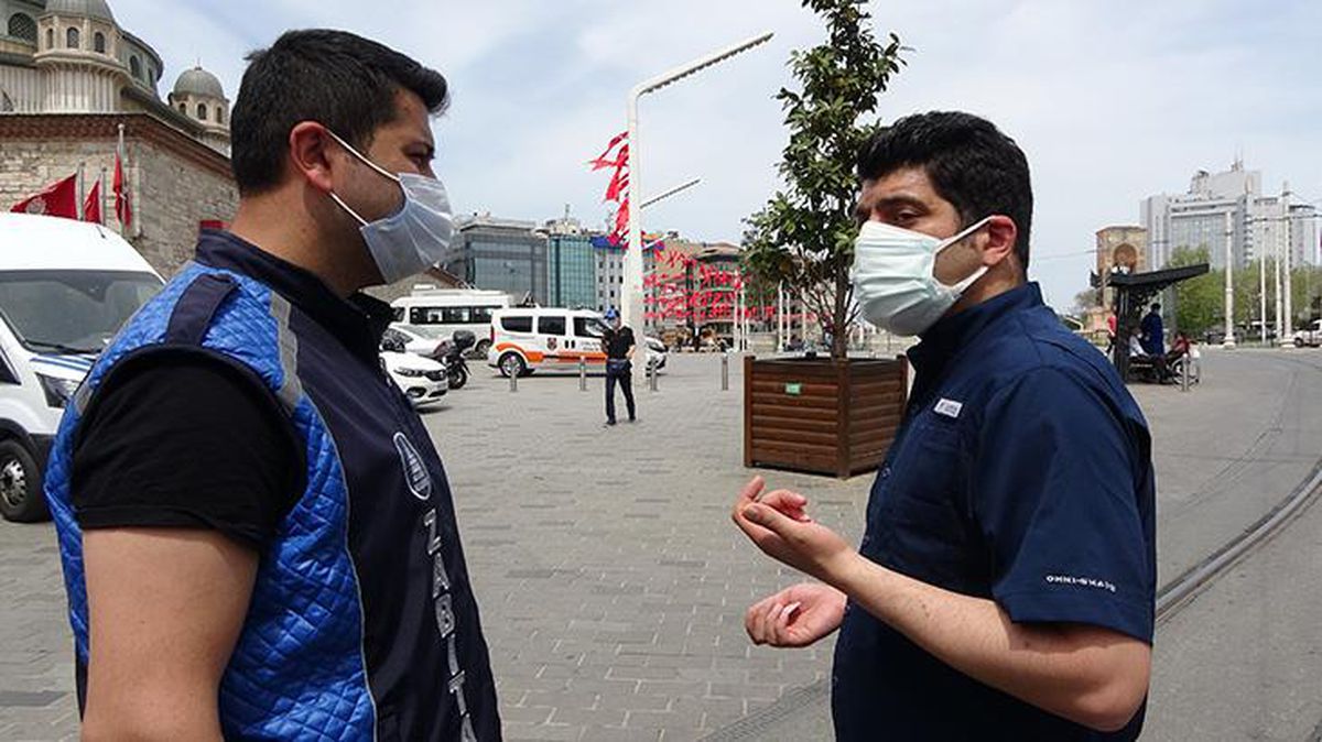 Polisten ikameti olduğu halde dışarı çıkan turiste ceza: Benim vatandaşım evde oturuyorsa sen de oturacaksın