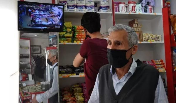 GAZİANTEP SADAKA KUTUSU HIRSIZI, GÜVENLİK KAMERASINDA GAZİANTEP SADAKA KUTUSU HIRSIZI, GÜVENLİK KAMERASINDA