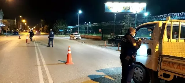 Sakarya'da son 1 ayda vaka sayısında yüzde 54 azalma Sakarya'da son 1 ayda vaka sayısında yüzde 54 azalma