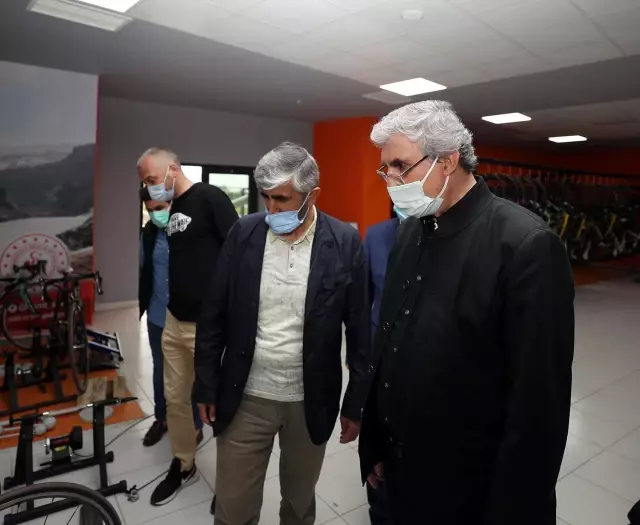Sakarya stadyumundaki ölü noktalar değerlendirildi Sakarya stadyumundaki ölü noktalar değerlendirildi