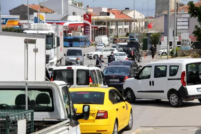 Sinop'ta 'herkes mi görevli' dedirten yoğunluk Sinop'ta 'herkes mi görevli' dedirten yoğunluk