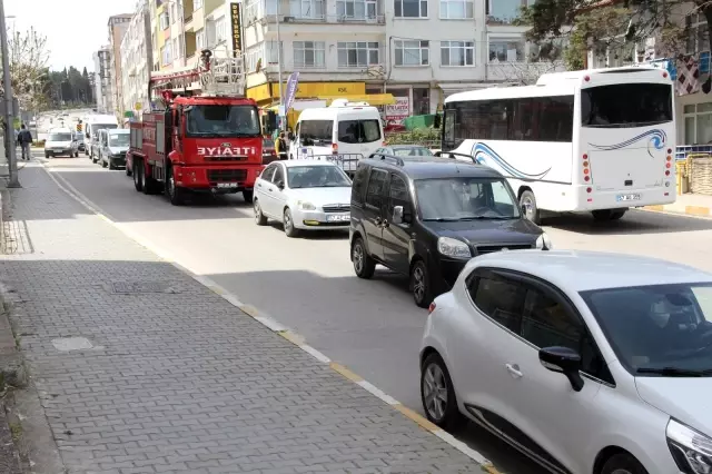 Sinop'ta 'herkes mi görevli' dedirten yoğunluk Sinop'ta 'herkes mi görevli' dedirten yoğunluk