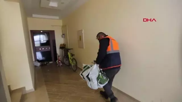 Sivas'ta, 580 bin ağaç tohumu kapı kapı dağıtılıyor Sivas'ta, 580 bin ağaç tohumu kapı kapı dağıtılıyor