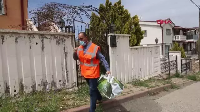 Sivas'ta, 580 bin ağaç tohumu kapı kapı dağıtılıyor Sivas'ta, 580 bin ağaç tohumu kapı kapı dağıtılıyor