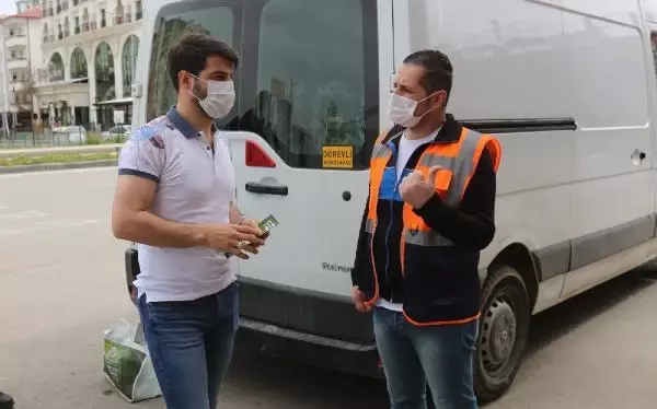 Sivas'ta, 580 bin ağaç tohumu kapı kapı dağıtılıyor Sivas'ta, 580 bin ağaç tohumu kapı kapı dağıtılıyor