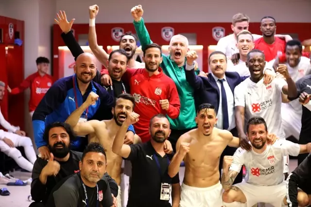 Sivasspor'dan Gaziantep hatırası! Sivasspor'dan Gaziantep hatırası!