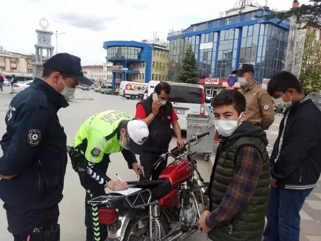 Tam kapanma denetimleri 4. gününde de devam ediyor Tam kapanma denetimleri 4. gününde de devam ediyor
