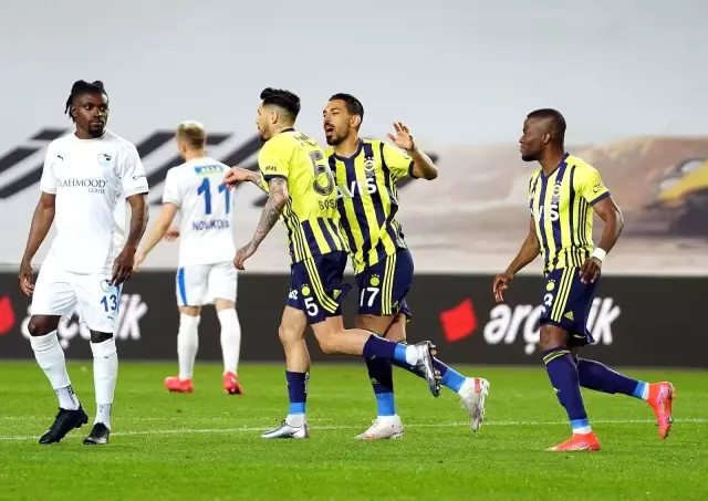 Süper Lig: Fenerbahçe: 3 BB Erzurumspor: 0 (İlk yarı) Süper Lig: Fenerbahçe: 3 BB Erzurumspor: 0 (İlk yarı)